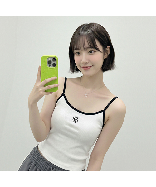 muahmuah（ムーアムーア）の「ソリッド配色スリーブレス [6色]（Tシャツ/カットソー・レディース・ミント/ホワイト/ブラック/ネイビー/ピンク/チャコール・FREE）」の2枚目の写真