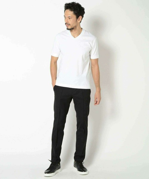 MEN'S BIGI（メンズビギ）の「【ACTIVE TAILOR/アクティブテイラー】シルケットスムースVネックTシャツ＜接触冷感 / UVカット＞（Tシャツ/カットソー・メンズ・ホワイト/ブラウン/ベージュ/ネイビー/ブラック・01/02/03/04）」の16枚目の写真