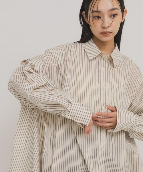 KBF（ケイビーエフ）の「ランダムタックデザインストライプシャツ（シャツ/ブラウス・レディース・ブラウン系その他/ピンク系その他/ベージュ系その他・ONE）」の14枚目の写真