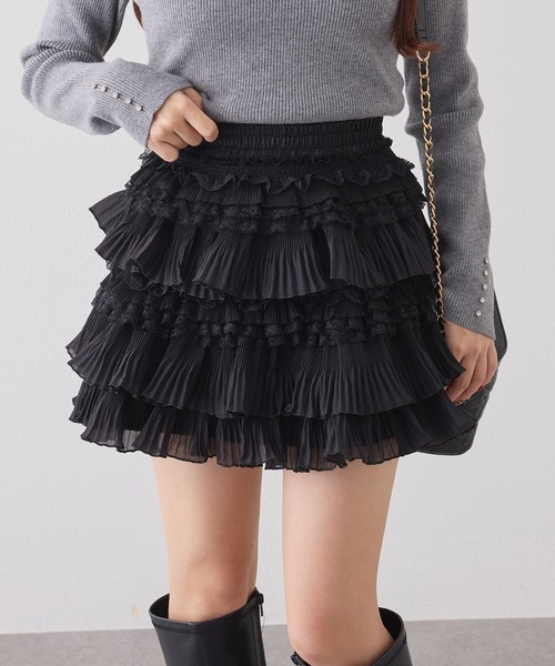 one after another NICE CLAUP(ワンアフターアナザーナイスクラップ)の「フリルティアードミニスカート(スカート・レディース・ライトベージュ/ホワイト/グレー/ブラック・FREE)」の2枚目の写真