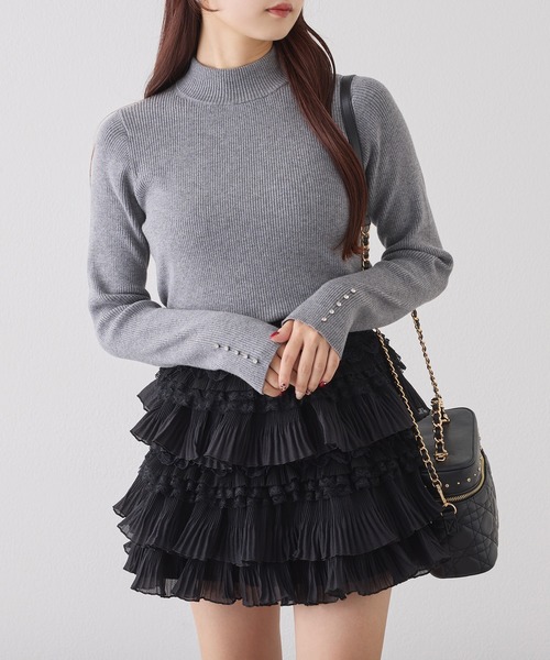 one after another NICE CLAUP(ワンアフターアナザーナイスクラップ)の「フリルティアードミニスカート(スカート・レディース・ライトベージュ/ホワイト/グレー/ブラック・FREE)」の7枚目の写真