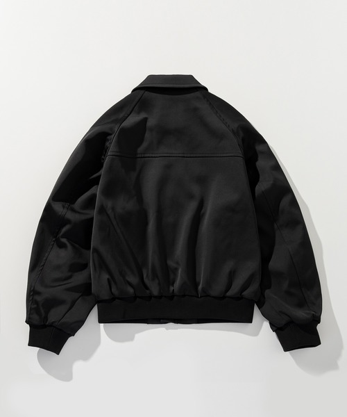CIRCLEE(サークリー)の「CIRCLEE(サークリー)ラグラン ジップアップジャケット(ブルゾン・メンズ・ブラック/ホワイト・M)」の18枚目の写真
