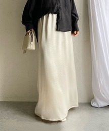 She's Closet（シーズクローゼット）の「セミフレア光沢シャイニーロング サテンスカート（スカート）」