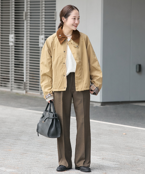 Barbour(バブアー)の「別注【Barbour/バブアー】JS OS TRANSPORT JK(その他アウター・レディース・ベージュ/ネイビー/カーキ・36/38)」の4枚目の写真