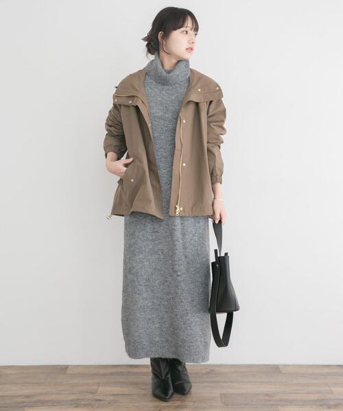 ITEMS URBANRESEARCH(アイテムズ アーバンリサーチ)の「タートルネックニットワンピース(ワンピース・レディース・グレー/ブラウン/ネイビー・FREE)」の21枚目の写真