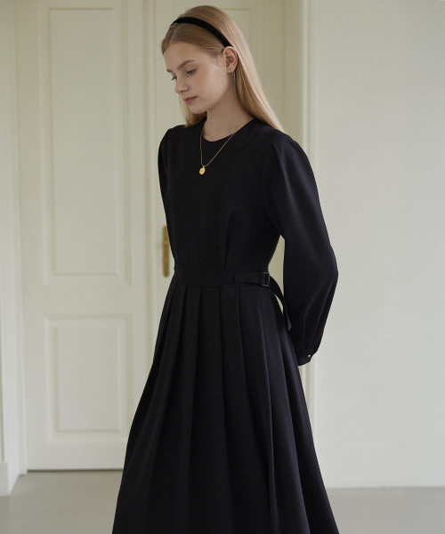 NONLOCAL(ノンローカル)の「Round Belted Pleats Dress - Black(ワンピース・レディース・その他・M/S)」の1枚目の写真