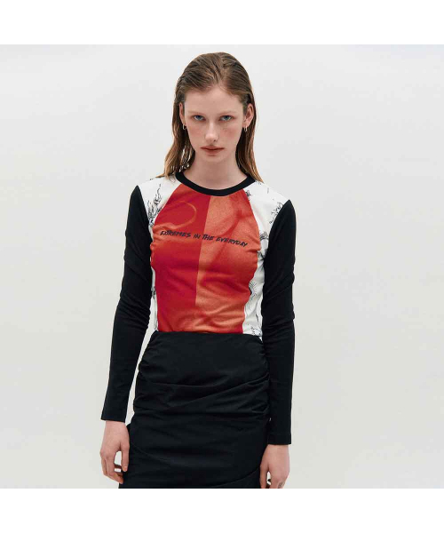 KIMZISU(キムジス)の「Blocked Graphic LS T-shirt _ RED(Tシャツ/カットソー・レディース・レッド・S)」の1枚目の写真