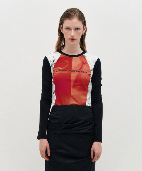 KIMZISU(キムジス)の「Blocked Graphic LS T-shirt _ RED(Tシャツ/カットソー・レディース・レッド・S)」の2枚目の写真