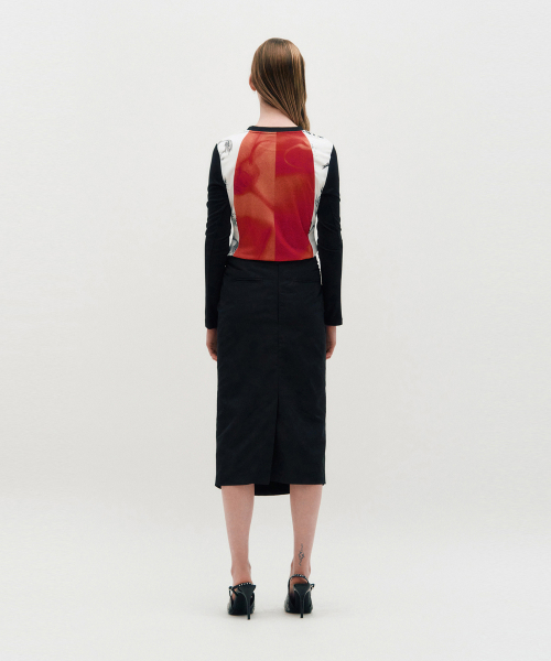 KIMZISU(キムジス)の「Blocked Graphic LS T-shirt _ RED(Tシャツ/カットソー・レディース・レッド・S)」の6枚目の写真