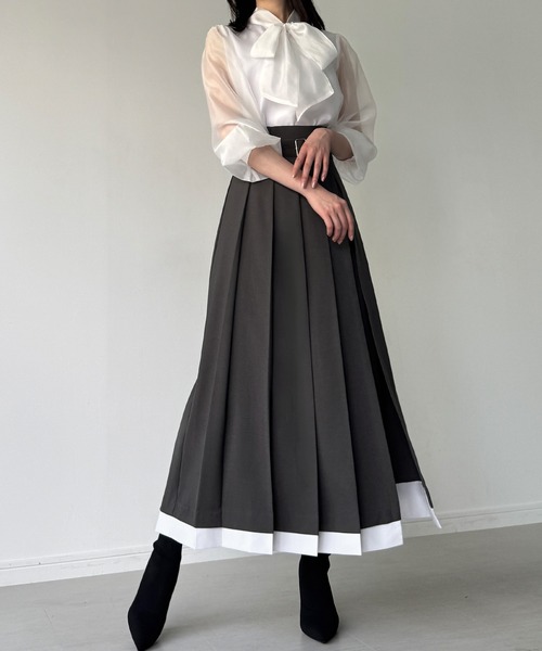 junoah(ジュノア)の「レイヤードスリットプリーツスカート(スカート・レディース・グレイッシュベージュ/ブラック/チャコール・SMALL/LARGE/MEDIUM)」の9枚目の写真