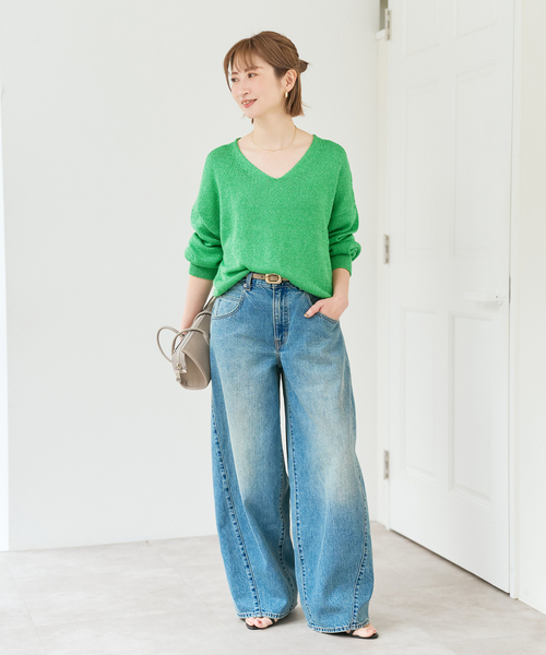 Spick & Span(スピックアンドスパン)の「レーヨンペーパーヤーンVネックプルオーバー(ニット/セーター・レディース・ブラック/グリーン/ベージュ・FREE)」の6枚目の写真