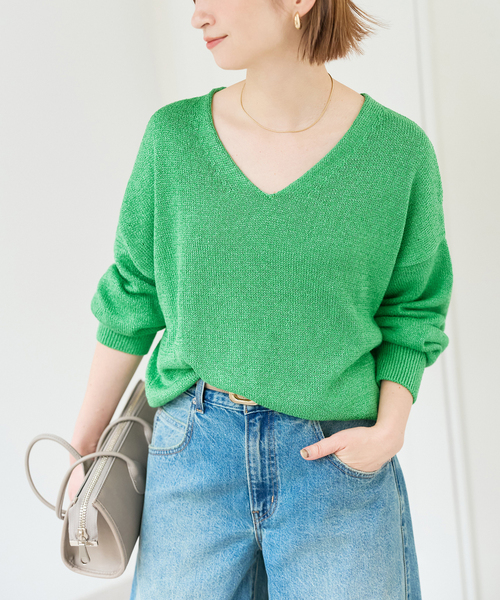 Spick & Span(スピックアンドスパン)の「レーヨンペーパーヤーンVネックプルオーバー(ニット/セーター・レディース・ブラック/グリーン/ベージュ・FREE)」の21枚目の写真