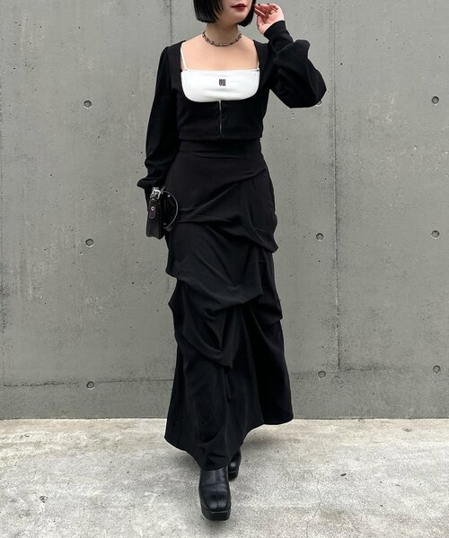 Mavie..7（メヴィセットゥ）の「【Mavie..7】【3サイズ展開】タックデザインロングスカート（スカート・レディース・オフホワイト/ブラック・SMALL/MEDIUM/X-SMALL）」の14枚目の写真