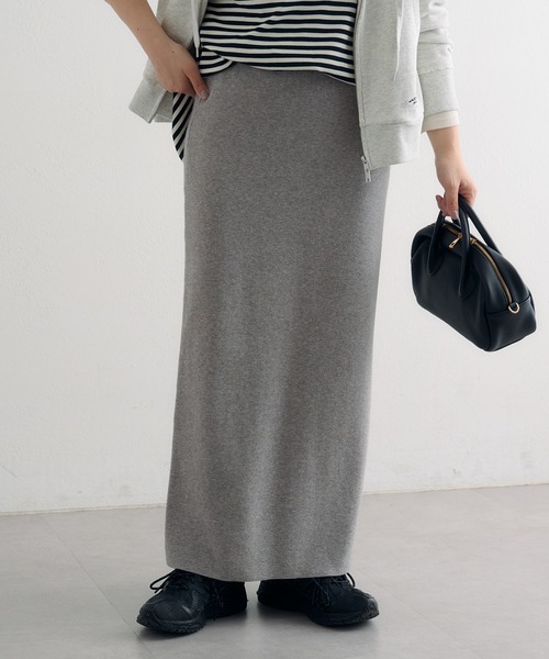 PUAL CE CIN(ピュアルセシン)の「総針ニットナロースカート(スカート・レディース・ブラック/グレー/アイボリー・FREE)」の3枚目の写真