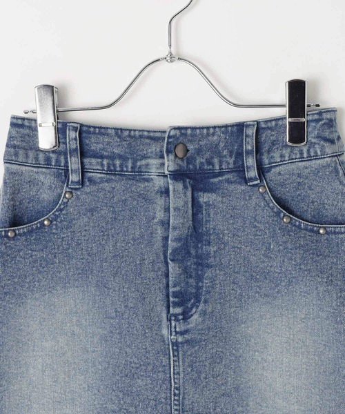 3.3 Field Trip (3.3フィールドトリップ)の「【セットアップ着用可能】3.3 Field Trip/スタッズデニムミニスカート(デニムスカート・レディース・ブラック/ブルー・MEDIUM/SMALL)」の8枚目の写真