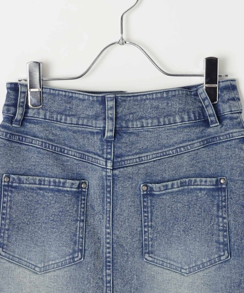 3.3 Field Trip (3.3フィールドトリップ)の「【セットアップ着用可能】3.3 Field Trip/スタッズデニムミニスカート(デニムスカート・レディース・ブラック/ブルー・MEDIUM/SMALL)」の9枚目の写真