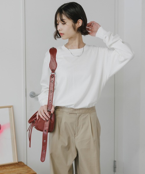 HANES(ヘインズ)の「Hanes 1P SHIRO L/S T-SHIRT / HM4-A201,HM4A201 秋服 冬服(Tシャツ/カットソー・メンズ・ホワイト・S/M/L/XL)」の4枚目の写真