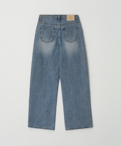BUTTON UP(ボタンアップ)の「ベーシックウォッシュドワイドデニムパンツ(デニムパンツ・レディース・その他・SMALL/MEDIUM/LARGE)」の4枚目の写真