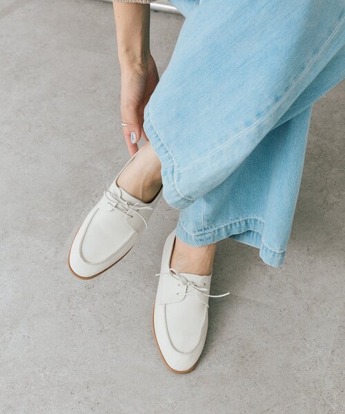 RIVE DROITE（リヴドロワ）の「予約【ハンサムに履ける】レースアップシューズ（その他シューズ・レディース・アイボリー/ダークブラウン・38/36/37）」の3枚目の写真