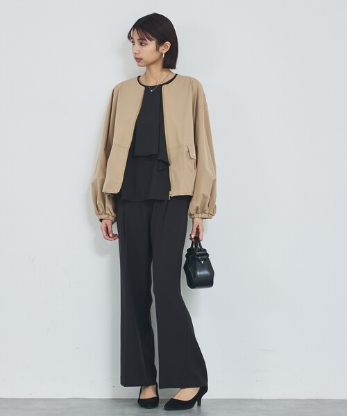 abahouse mavie(アバハウスマヴィ)の「【撥水加工】ノーカラーショートブルゾン/春服/ライトアウター/長袖/きれいめ(ブルゾン・レディース・ブラック/ベージュ・フリー)」の3枚目の写真