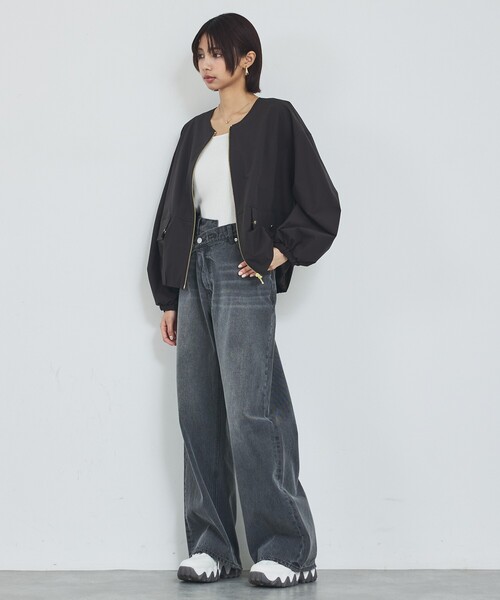 abahouse mavie(アバハウスマヴィ)の「【撥水加工】ノーカラーショートブルゾン/春服/ライトアウター/長袖/きれいめ(ブルゾン・レディース・ブラック/ベージュ・フリー)」の11枚目の写真