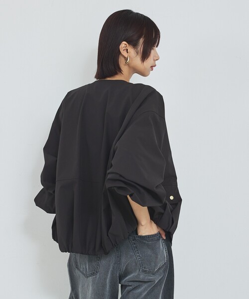 abahouse mavie(アバハウスマヴィ)の「【撥水加工】ノーカラーショートブルゾン/春服/ライトアウター/長袖/きれいめ(ブルゾン・レディース・ブラック/ベージュ・フリー)」の18枚目の写真