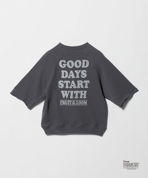 FRUIT OF THE LOOM(フルーツオブザルーム)の「<FRUIT OF THE LOOM×PEANUTS>スウェット 5分袖 / キッズ 140cm-150cm(Tシャツ/カットソー・キッズ・ダークグレー/ライトブルー/オフホワイト・140cm/150cm)」の5枚目の写真