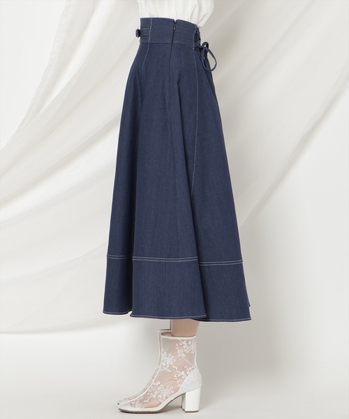 WILLSELECTION(ウィルセレクション)の「ベルトデザインフレアスカート/Belt-Design Flared Skirt(デニムスカート・レディース・ブラック/ネイビー・FREE)」の5枚目の写真
