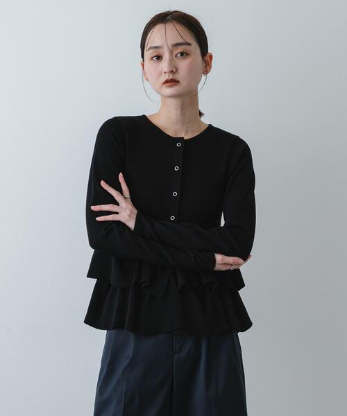 SENSE OF PLACE by URBAN RESEARCH(センスオブプレイスバイアーバンリサーチ)の「『洗濯可』ウェーブペプラムニットカーディガン(カーディガン/ボレロ・レディース・アイボリー/ブラック/ライトブルー・ONE)」の8枚目の写真