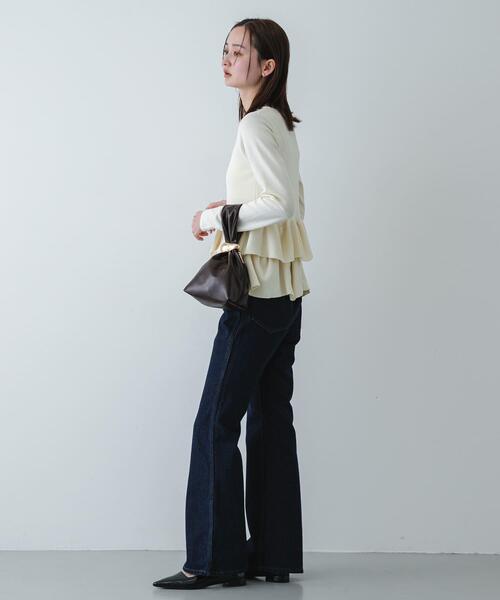 SENSE OF PLACE by URBAN RESEARCH(センスオブプレイスバイアーバンリサーチ)の「『洗濯可』ウェーブペプラムニットカーディガン(カーディガン/ボレロ・レディース・アイボリー/ブラック/ライトブルー・ONE)」の19枚目の写真