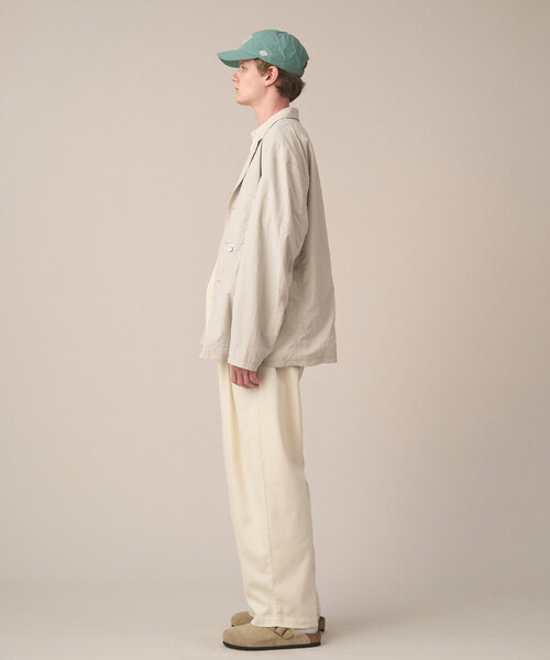 DANTON(ダントン)の「Men’s Nylon Tusser Tailored Jacket(テーラードジャケット・メンズ・ベージュ/ネイビー/グレイッシュベージュ/ブルー・40/42/38/44)」の6枚目の写真