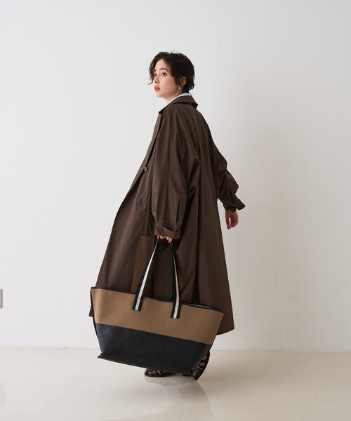 Rouge vif(ルージュヴィフ)の「【CHIMERE/シメール】キャンバス×合皮ワイドビックトート(トートバッグ・レディース・モカ/ホワイト・フリー)」の19枚目の写真