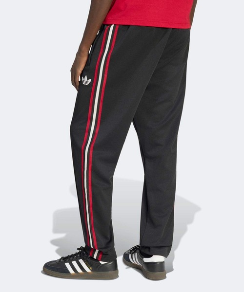 adidas(アディダス)の「マンチェスター・ユナイテッド オリジナルス トラックパンツ / アディダス adidas(その他パンツ・メンズ・ブラック・X-LARGE/MEDIUM/LARGE/XXX-LARGE/XX-LARGE/SMALL)」の2枚目の写真