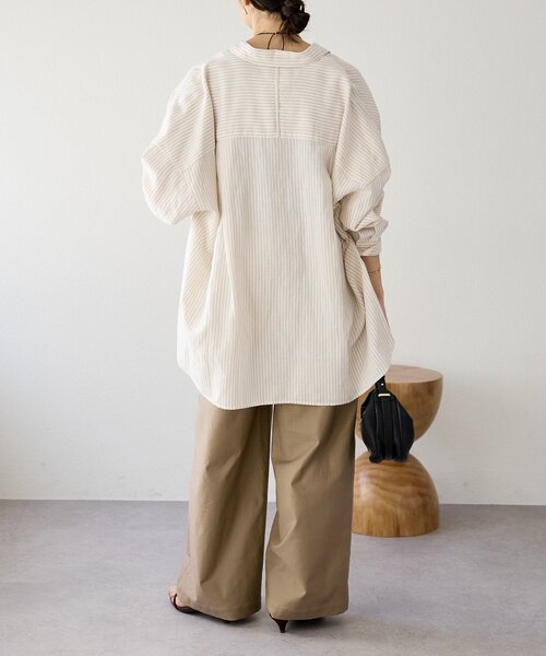 RIVE DROITE（リヴドロワ）の「【女性らしい抜け感】リネン混ストライプシャツ（シャツ/ブラウス・レディース・ブラック/ライトベージュ・FREE）」の18枚目の写真