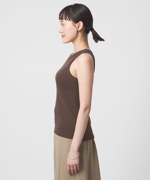 green label relaxing（グリーンレーベルリラクシング）の「アメリカン スリーブ タンクトップ 抗菌（タンクトップ・レディース・ダークブラウン/ベージュ/ブラック/オフホワイト・FREE）」の21枚目の写真