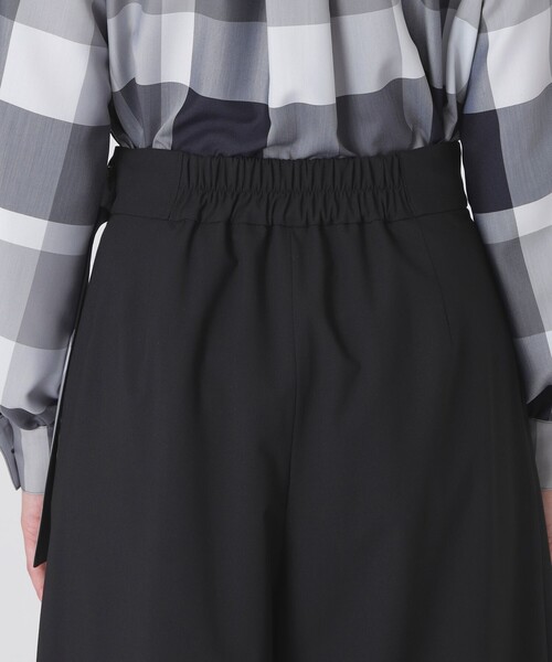 BLUE LABEL CRESTBRIDGE（ブルーレーベルクレストブリッジ）の「【一部店舗限定】パーシャルチェックガウチョパンツ（その他パンツ・レディース・ダークネイビー/ブラック・40/38/36）」の7枚目の写真