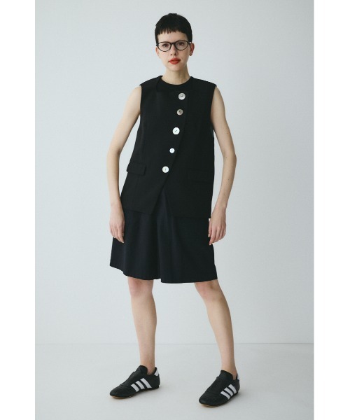 HeRIN.CYE(ヘリンドットサイ)の「Wave neck vest ウェーブネックベスト(ベスト・レディース・ブルー/オフホワイト/ブラック・FREE)」の5枚目の写真