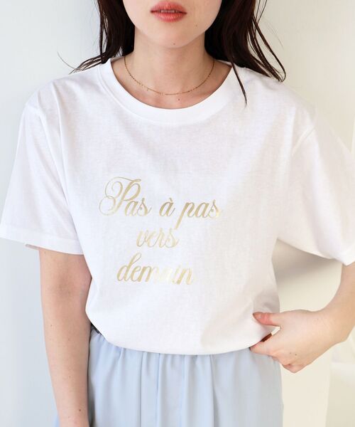 le.coeur blanc(ルクールブラン)の「ハクフレーズTシャツ(Tシャツ/カットソー・レディース・オフホワイト/ネイビー/モカ・38)」の5枚目の写真