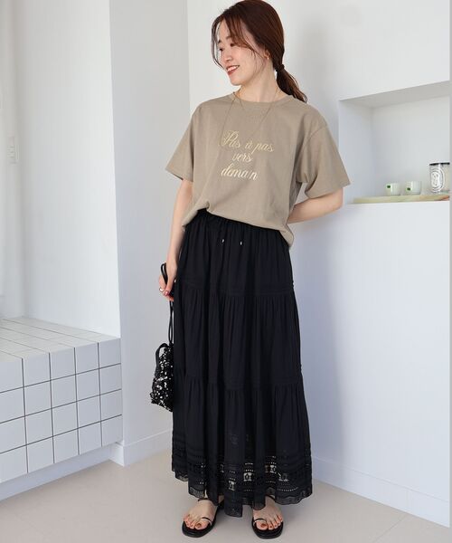 le.coeur blanc(ルクールブラン)の「ハクフレーズTシャツ(Tシャツ/カットソー・レディース・オフホワイト/ネイビー/モカ・38)」の21枚目の写真