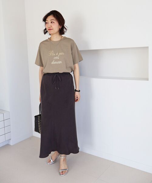 le.coeur blanc(ルクールブラン)の「ハクフレーズTシャツ(Tシャツ/カットソー・レディース・オフホワイト/ネイビー/モカ・38)」の22枚目の写真