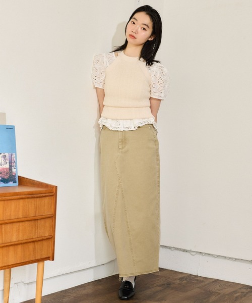 mysty woman（ミスティウーマン）の「総レースぺプラムブラウス　666035（シャツ/ブラウス・レディース・ブラック/オフホワイト・FREE）」の3枚目の写真