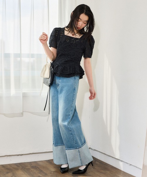 mysty woman（ミスティウーマン）の「総レースぺプラムブラウス　666035（シャツ/ブラウス・レディース・ブラック/オフホワイト・FREE）」の9枚目の写真