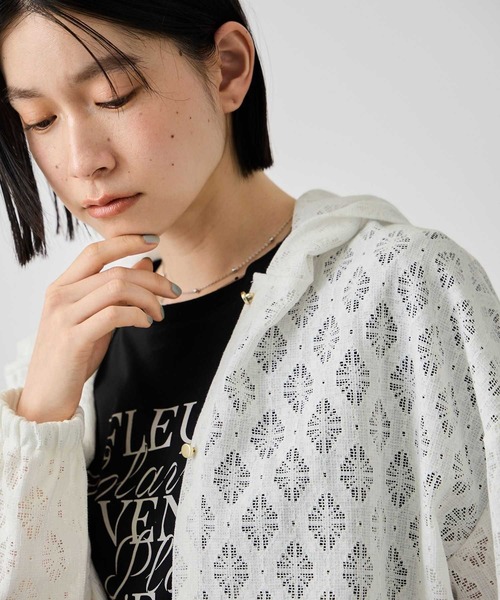 Mac-House(マックハウス)の「【Idnes/ イドネス 】 レース フード ブラウス(シャツ/ブラウス・レディース・ブラック/オフホワイト・FREE)」の14枚目の写真