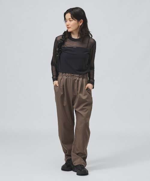 adidas(アディダス)の「【別注】アディダス adidas SOFTLUXダブルウィーブ オーバーサイズフィット パラシュートパンツ 限定コラボ(その他パンツ・レディース・コバルトブルー/ブラック/ブラウン・M/L/S/XL)」の21枚目の写真