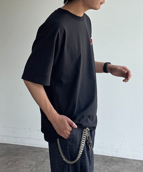 CPCM(シーピーシーエム)の「アソートバック刺繍T(Tシャツ/カットソー・メンズ・チャコールグレー/ホワイト系その他2/ネイビー/ブラック/ホワイト系その他3/グリーン/ホワイト/ホワイト系その他・MEDIUM/LARGE/X-LARGE)」の9枚目の写真