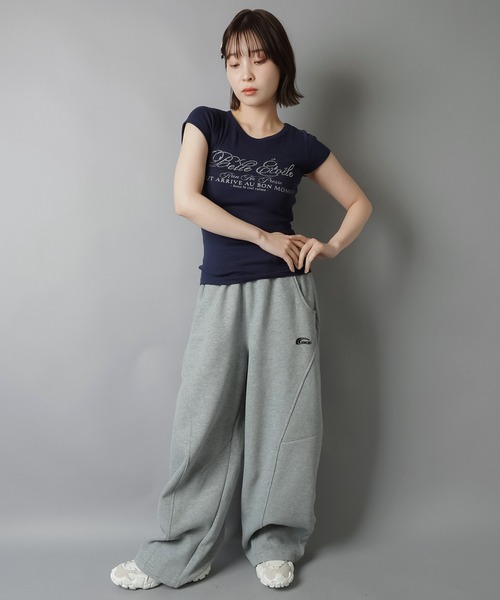 SPINNS(スピンズ)の「半袖ピタTシャツ/ラインストーンロゴ(Tシャツ/カットソー・レディース・オフホワイト/ブラック/サックスブルー/ネイビー・ONESIZE)」の10枚目の写真