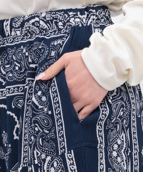 チチカカ(チチカカ)の「総柄バルーン パンツ(その他パンツ・レディース・イエロー/ネイビー/グリーン・FREE)」の16枚目の写真