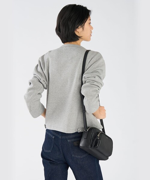 agnes b.（アニエスベー）の「WEBスペシャル ロゴ コットン 長袖 カーディガンプレッション（カーディガン/ボレロ・レディース・グレー・2/1/3）」の5枚目の写真