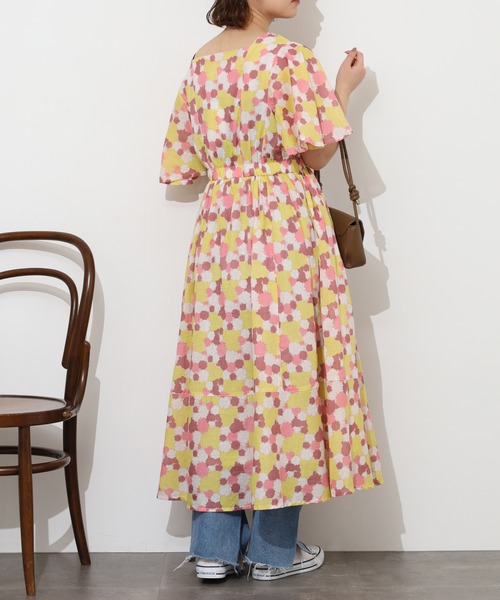 KILKI(キルキー)の「kilki ヘビイチゴプリントスカート 半端袖(ワンピース・レディース・イエロー系その他/ピンク系その他・ONESIZE)」の8枚目の写真