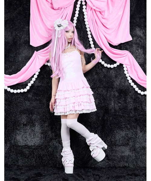 AVENCHUMU(アバンチュウム)の「Lolita skull print tiered cami one-piece(ワンピース・レディース・ブラック/ブラック×ピンク/ホワイト×ピンク・FREE)」の7枚目の写真